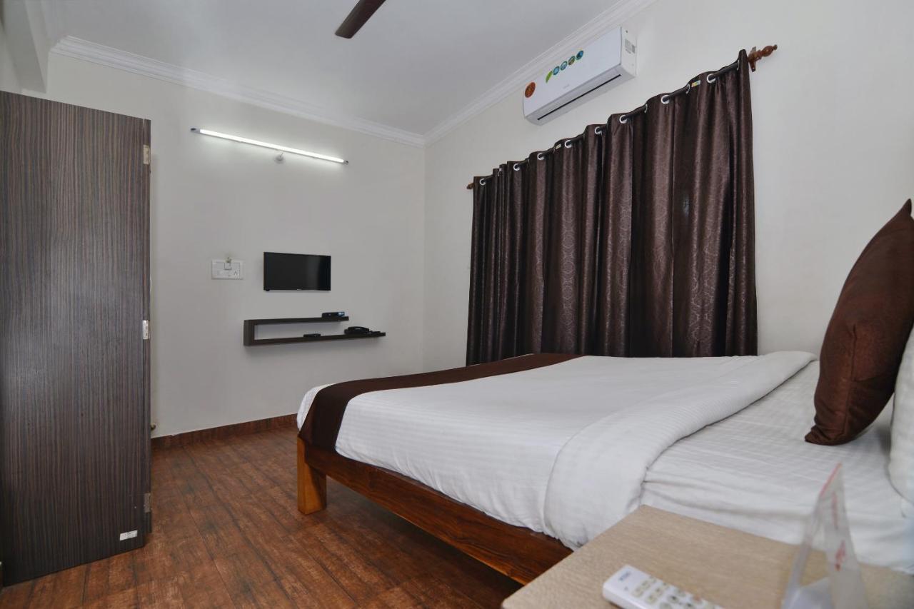 Oyo 10174 Kanta Guest House Baga Buitenkant foto